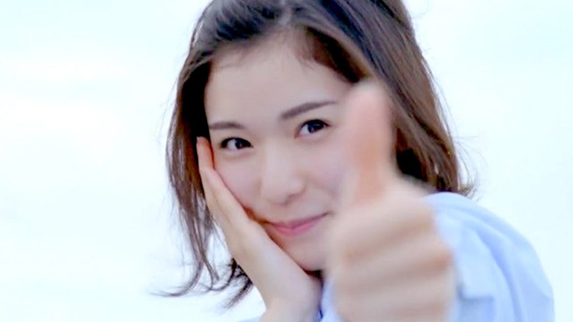 松岡茉優の画像集【貴重な水着シーンあり】