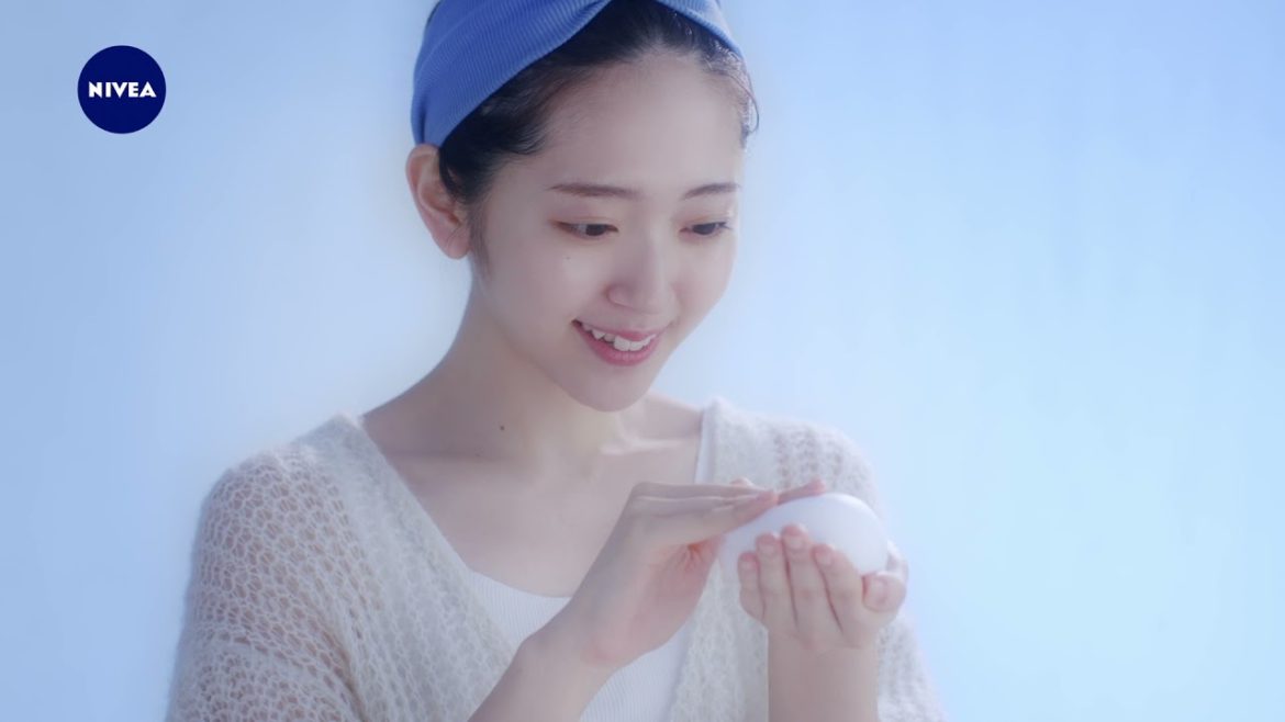 ニベア花王 ニベアフェイスウォッシュ 「“ニベアの洗顔”試してみた」篇 45秒 鈴木愛理