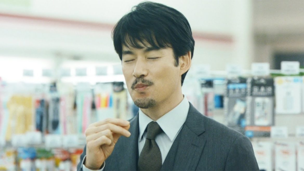 竹野内豊、部下にニヤニヤ妄想姿見られ動揺? おいしそうにアイスをパクッ 森永乳業「PARM」新CM「結論、パルム。」編 竹野内豊、部下にニヤニヤ妄想姿見られ動揺? おいしそうにアイスをパクッ 森永乳業「PARM」新CM「結論、パルム。」編