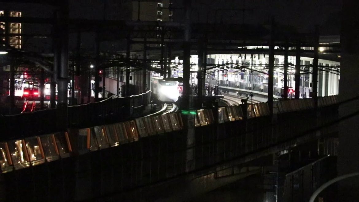 流れ星新幹線　熊本駅発車