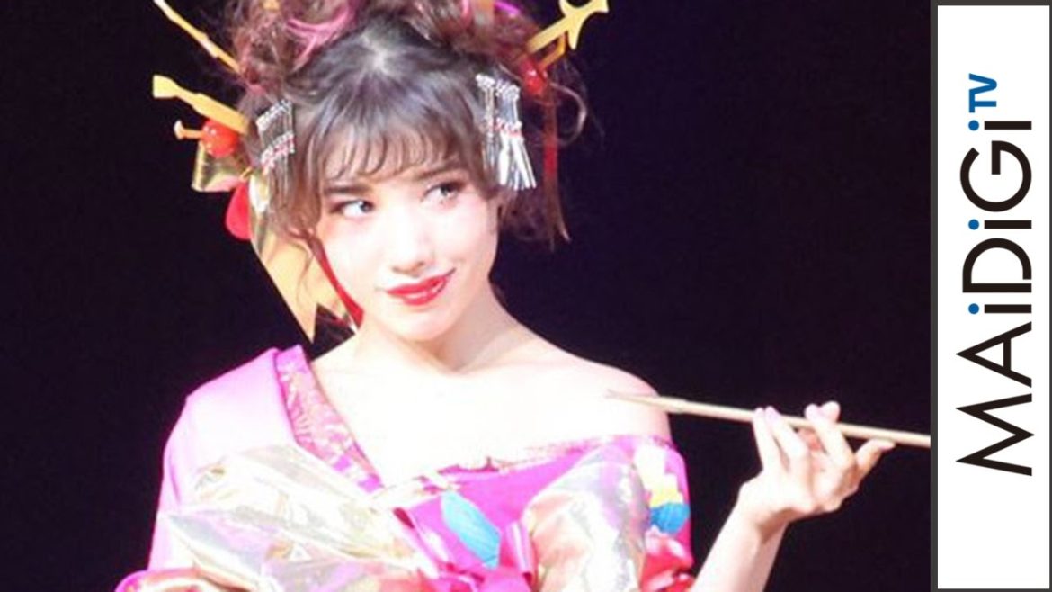 仲里依紗、セクシー“花魁姿”でランウエー登場　ハロウィーンイベント「ジャック・オー・ランド」　#Riisa Naka　#Jack o land