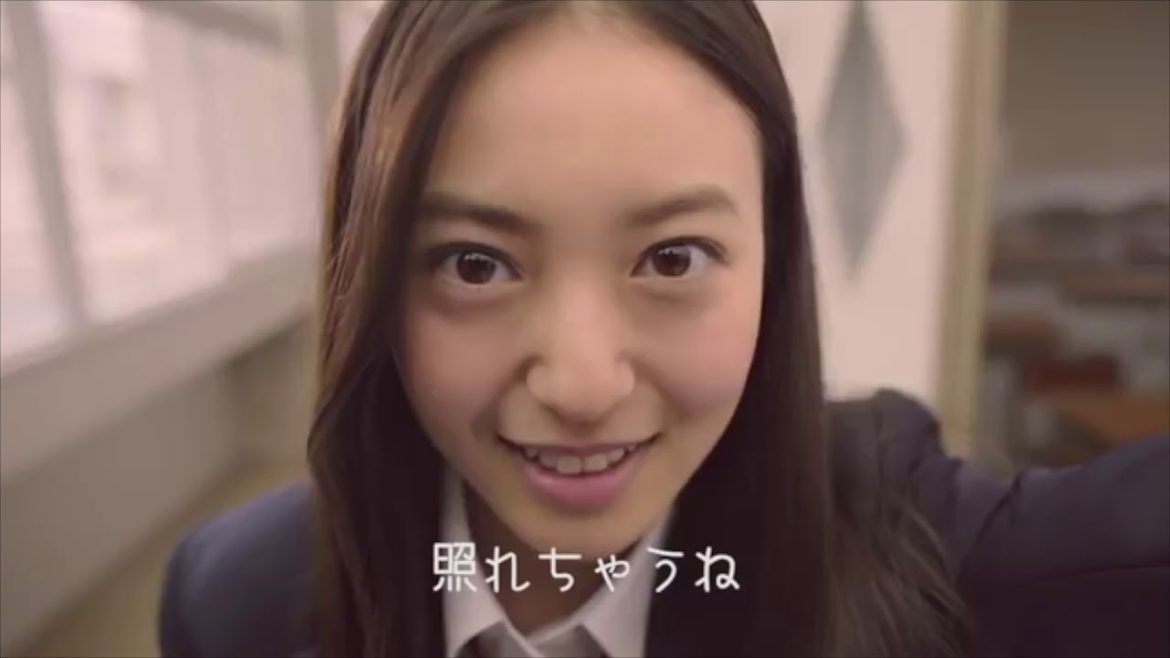 【要注目】【可愛い】これからの活躍に期待大！！　今ドラマ、CM、映画に多数出演！　要注目の田辺桃子に惚れるCM集