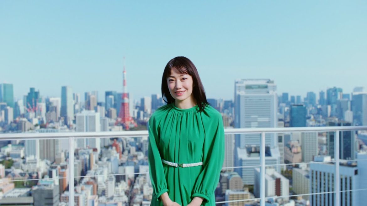 菅野美穂、100歳までの目標は「一本残っている乳歯と…」、ロッテ『キシリトールガム』新TVCM
