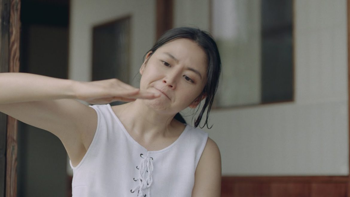 長澤まさみ、CMで関西弁と変顔を披露 「海街diary」スタッフが再集結 KINCHO「虫コナーズ」新CM 長澤まさみ、CMで関西弁と変顔を披露 「海街diary」スタッフが再集結 KINCHO「虫コナーズ」新CM