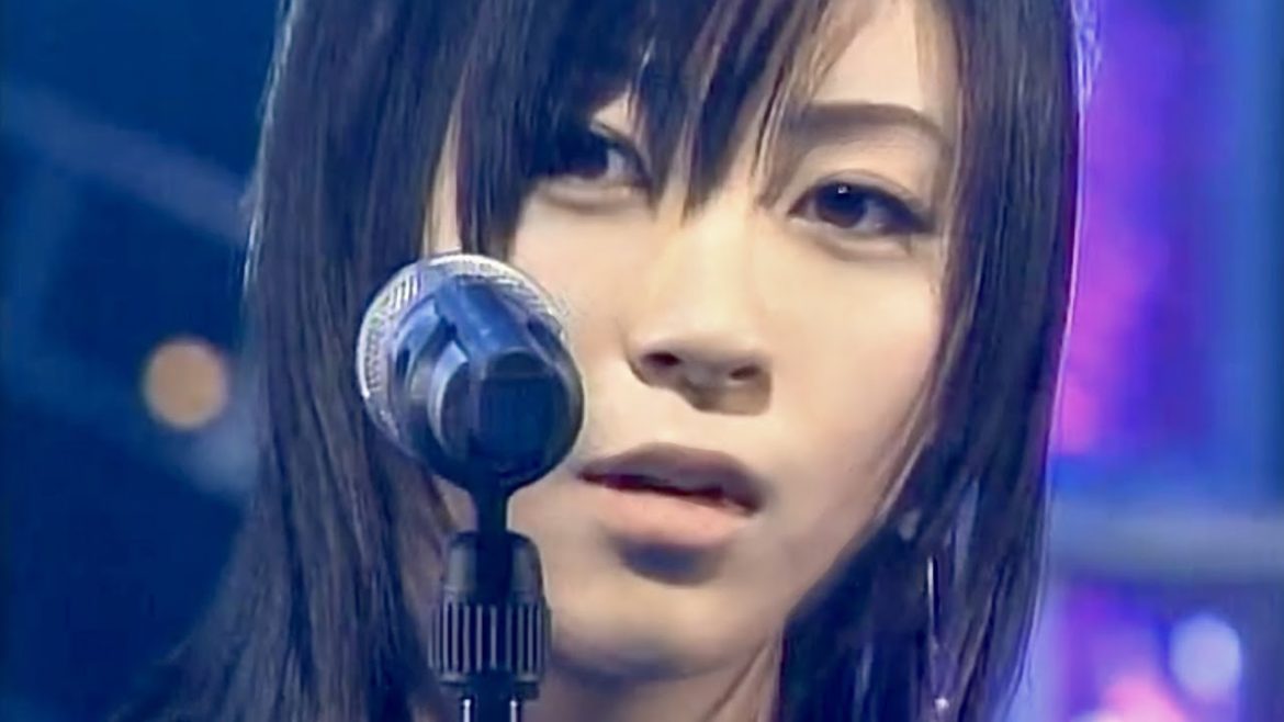 宇多田ヒカル「COLORS」on TV (2003)