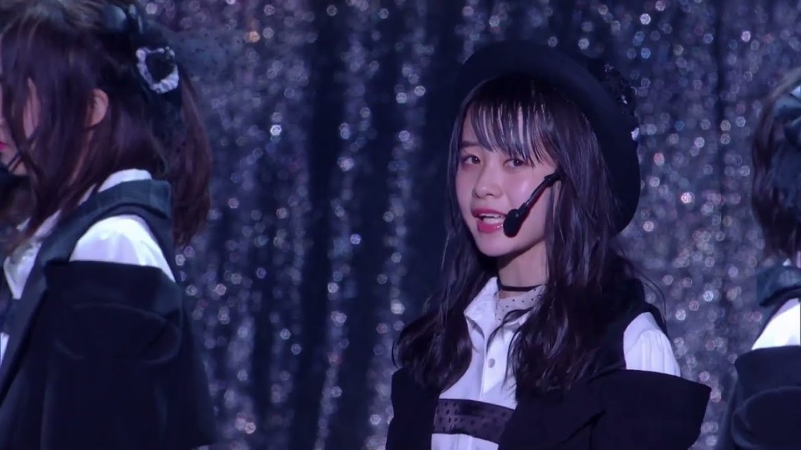 涙の表面張力　チーム８メンバー（４人）のイントロ、横山結衣、倉野尾成美、本田仁美、佐藤栞。