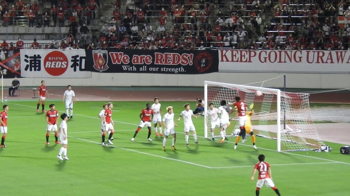 2021年6月9日 天皇杯2回戦 浦和レッズvsカターレ富山  岩波のヘディングシュート