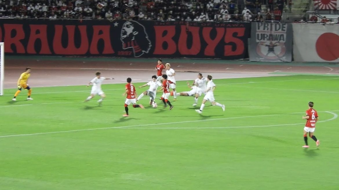 2021年6月9日 天皇杯2回戦 浦和レッズvsカターレ富山  大久保のシュート