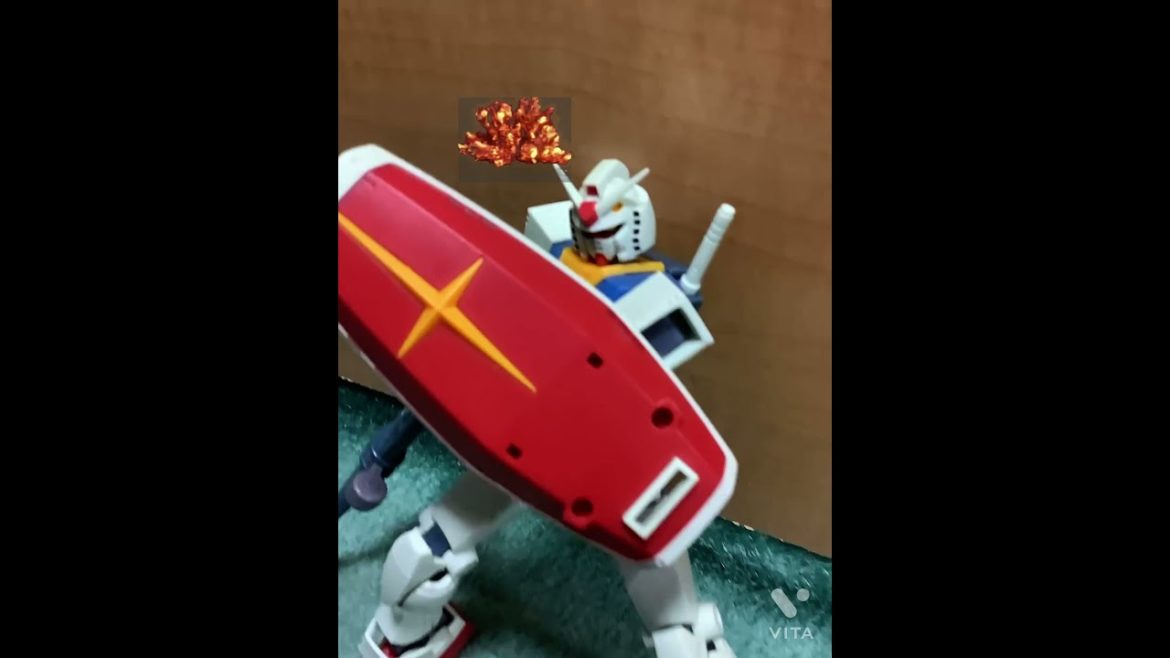 ガンダムコマドリ「下手」　閃光のハサウェイ公開記念