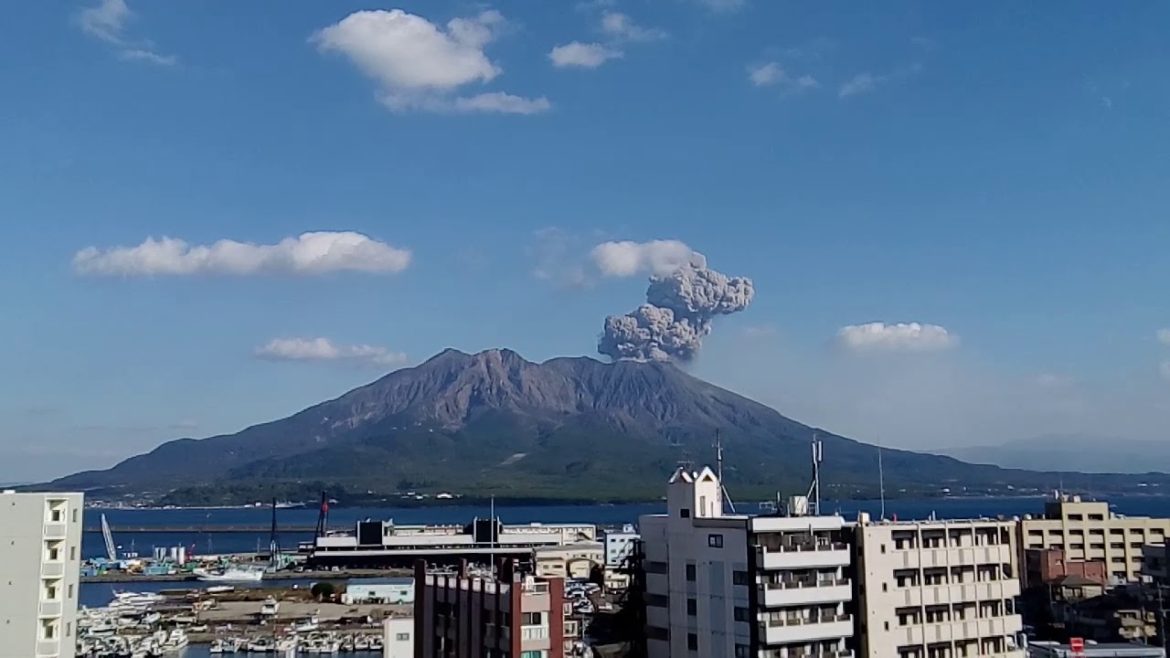 桜島!大きな破裂音がしたので!