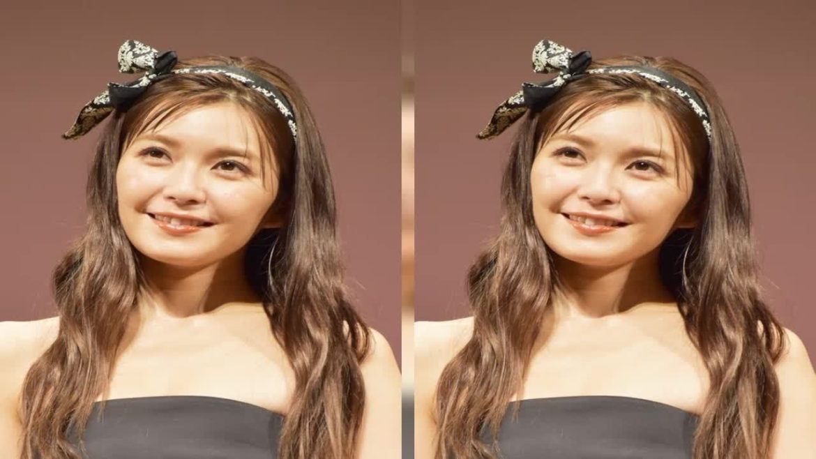 宇野実彩子が、5月2日配信のYouTubeチャンネル『MISAKO UNO OFFICIAL』で、15年前、20歳のころのメイクに挑戦した。
