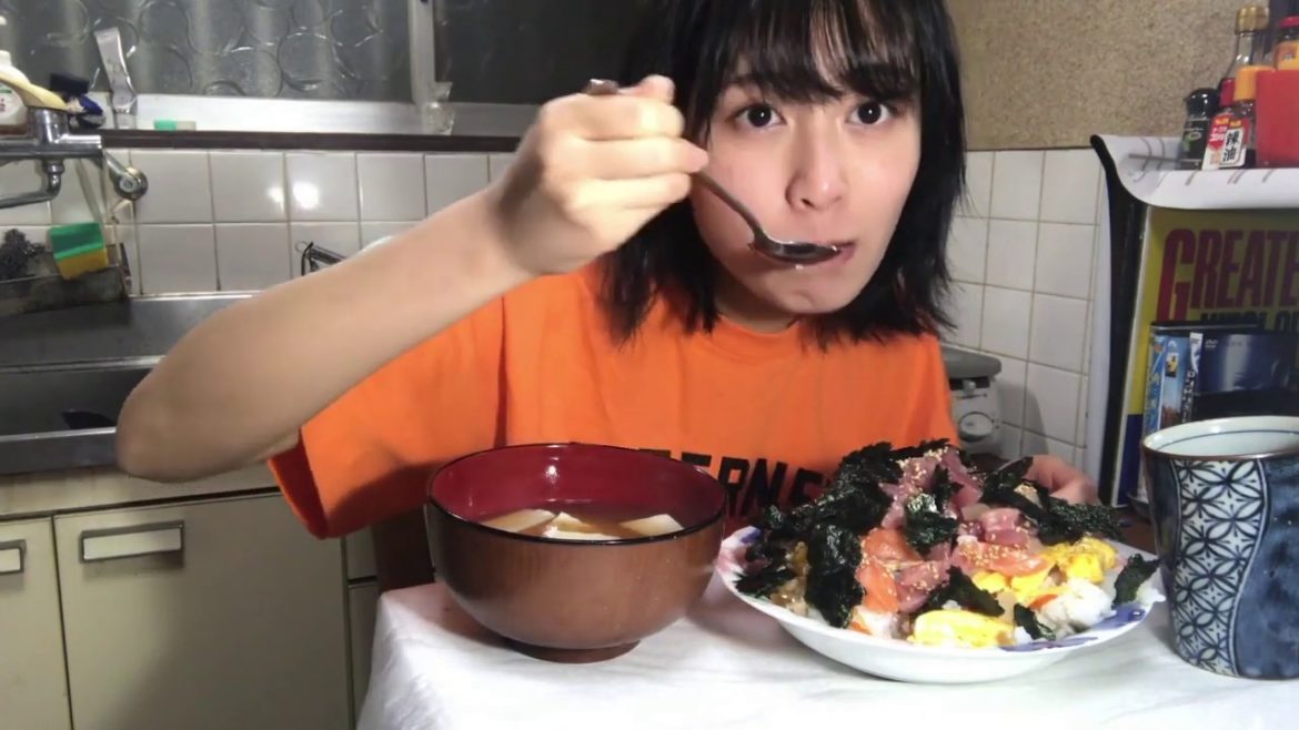 【ひな祭り】おばあちゃんから聞いたレシピでちらし寿司を作ってみた【岡奈なな子】