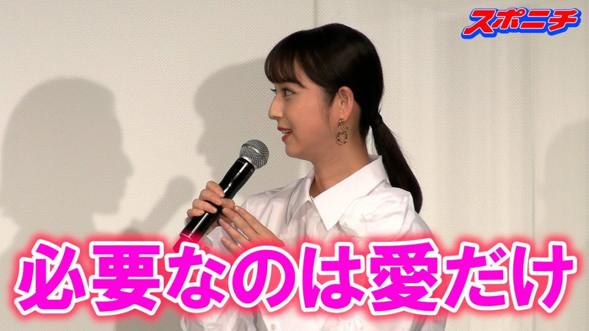 佐々木希「白か黒しか知りません」 映画「リカ~自称28歳の純愛モンスター~」イベント 佐々木希「白か黒しか知りません」 映画「リカ~自称28歳の純愛モンスター~」イベント