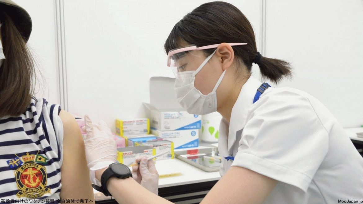 高齢者向けのワクチン接種 全自治体で完了へ