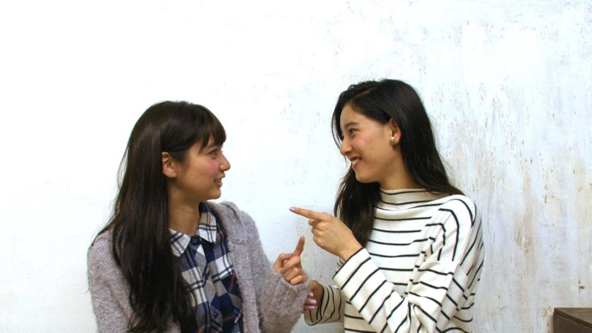 ノンノ２月号　新川優愛・新木優子が“生まれ年クイズ”に挑戦