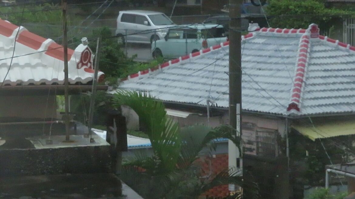 【自然音】激しい雨の音と雷の音Part 5、読書用・睡眠用bgm、Sound of rain、sound of thunder、Okinawa Nature Sounds、梅雨の沖縄、線状降水帯