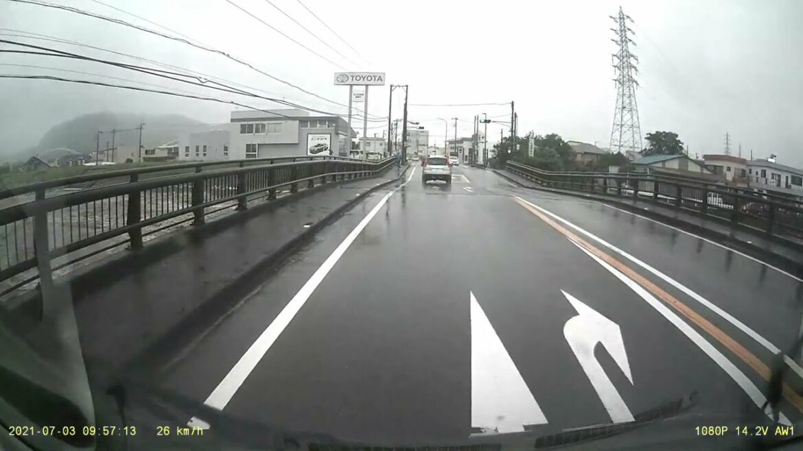 黄瀬川　大橋　橋脚が崩れる直前　2021年7月3日(土)　9時57分　静岡県　清水町　沼津市