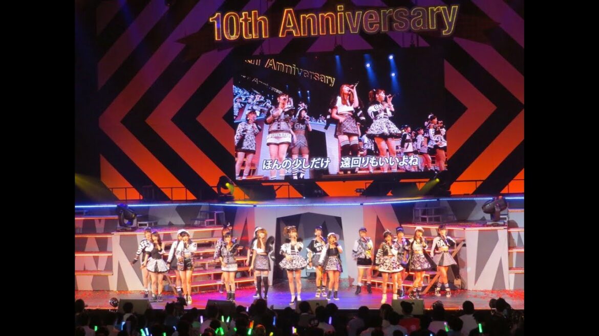 柏木由紀&小嶋陽菜 Wセンター　ＡＫＢ４８　３９ｔｈシングル「Ｇｒｅｅｎ　Ｆｌａｓｈ」 初披露