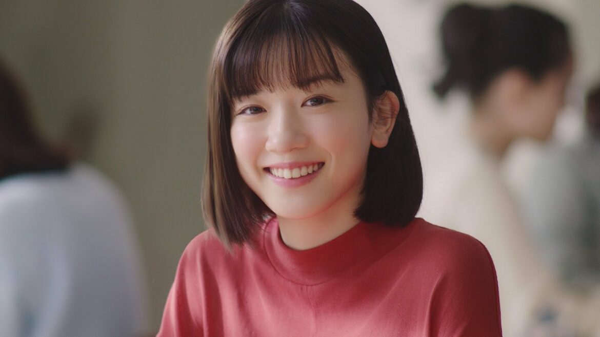 永野芽郁、図書館で目が合い…　恋の始まりを妄想？　「ホットペッパービューティー」新CM