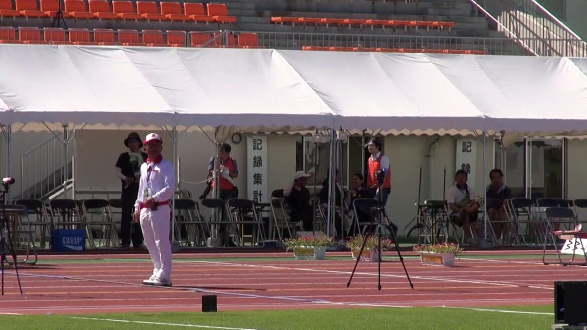 2014年IH アーチェリー 男子個人 3位決定戦 河田悠希（佐伯） × 古賀翔汰（高志館）