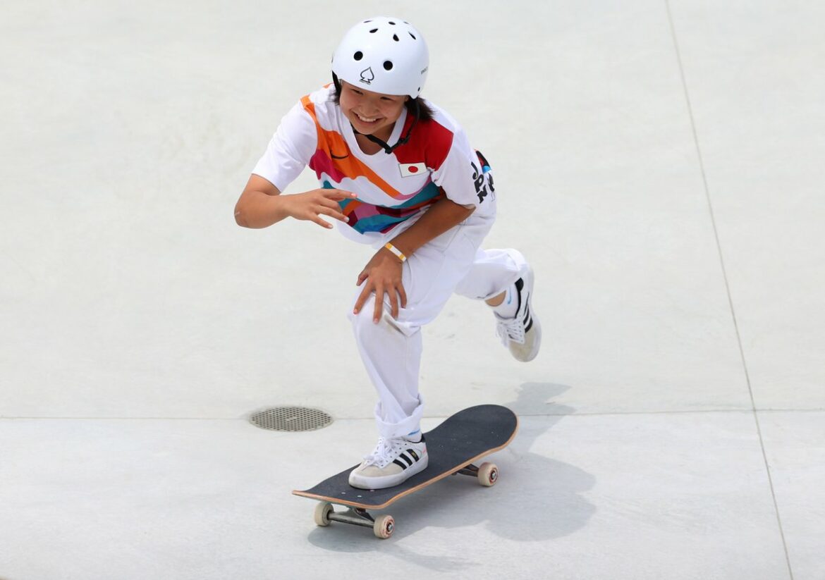 NISHIYAMomijiが#Olympics初の女性＃Skateboarding＃goldメダルを獲得しました-w ...