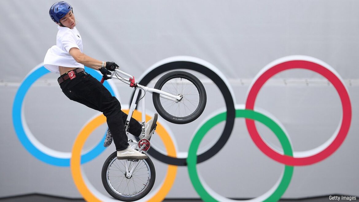 #BMXフリースタイル  シーディングランが終了し、明日の決勝の滑走順が決定！
大池 水杜選手は女子パーク2番目、中村 輪夢選手は男子パーク8番目に登場！

@...