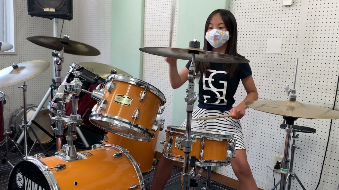 back number【怪盗】恋はDeepに主題歌を小学生ドラマーが叩いてみた