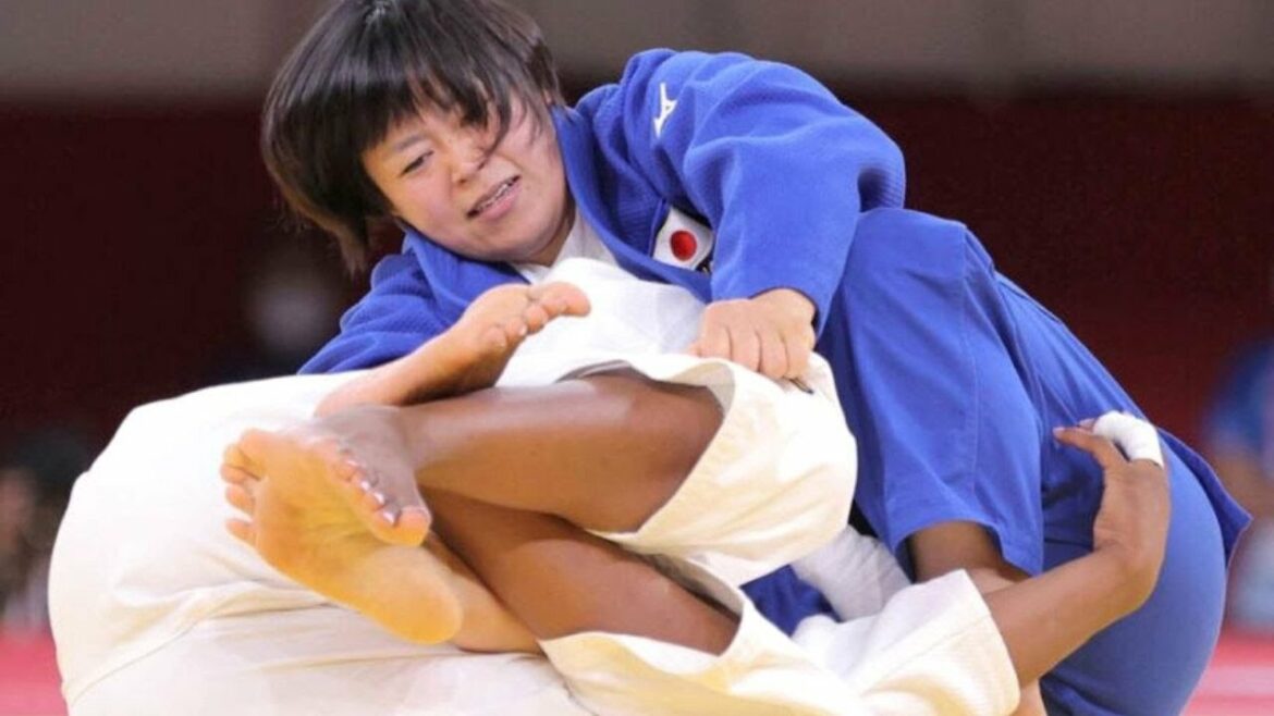 金メダルの浜田尚里、寝技はまるで“アリ地獄”　サンボで学んだ技術で世界一