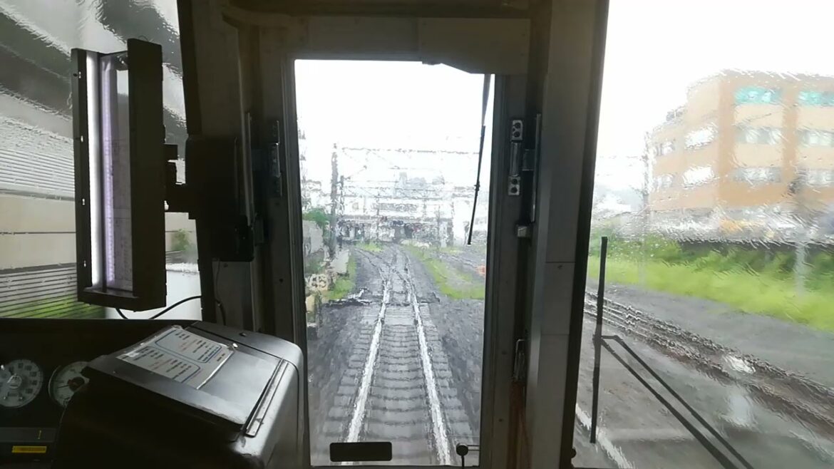 JR西日本奈良線221系-012(NA429編成)普通京都行きの前面展望.新田駅～黄檗駅まで。