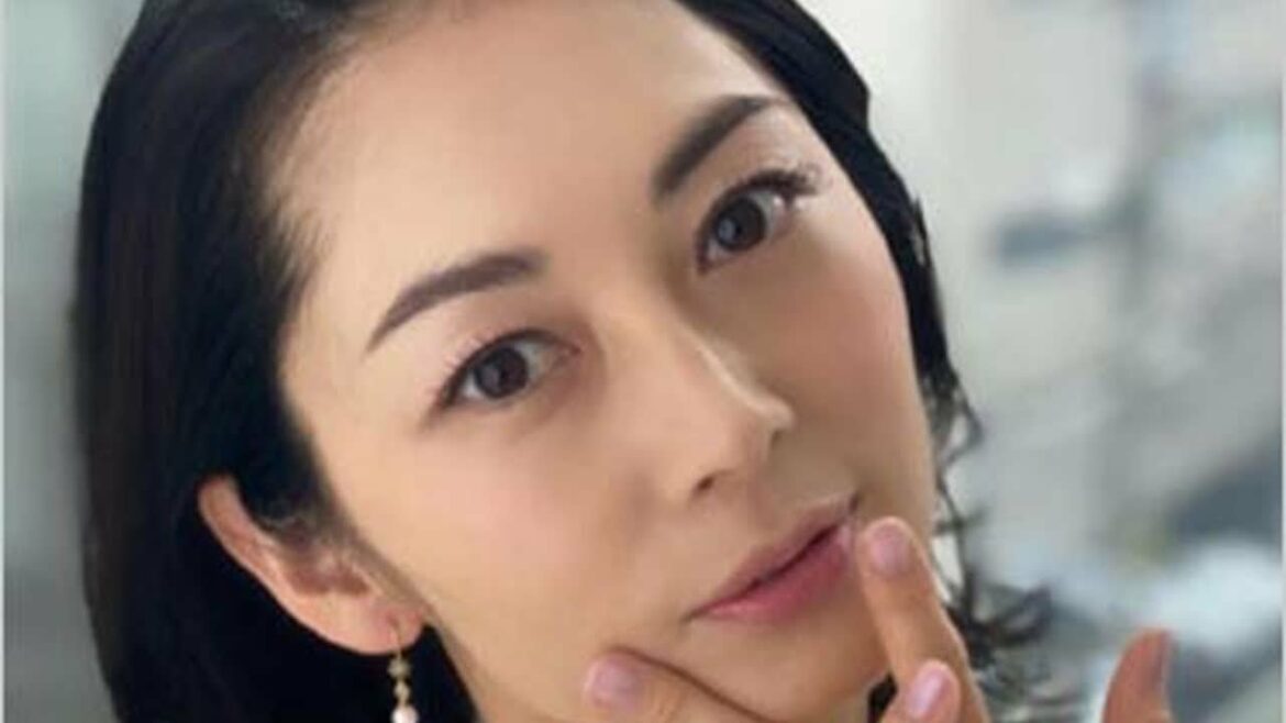 伊東美咲が女優業再開か、復帰に意欲と自信見せ話題。演技下手で大根役者と厳しい声も…