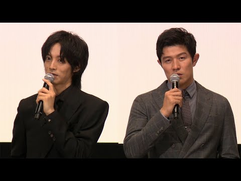 松坂桃李vs鈴木亮平、対峙シーンでバチバチ(映画「孤狼の血 LEVEL2」公開記念舞台あいさつ / 松坂桃李、鈴木亮平、西野七瀬、音尾琢真、中村梅雀、小栗基裕、白石和彌監督) 松坂桃李vs鈴木亮平、対峙シーンでバチバチ(映画「孤狼の血 LEVEL2」公開記念舞台あいさつ / 松坂桃李、鈴木亮平、西野七瀬、音尾琢真、中村梅雀、小栗基裕、白石和彌監督)