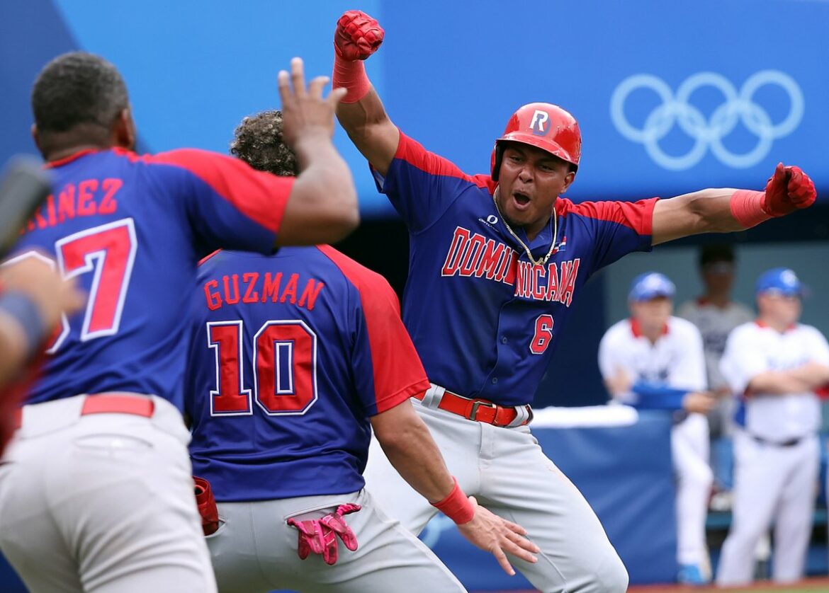 ドミニカ共和国は、＃Tokyo2020＃UnitedByEmで#baseballの#bronzeを獲得しました...