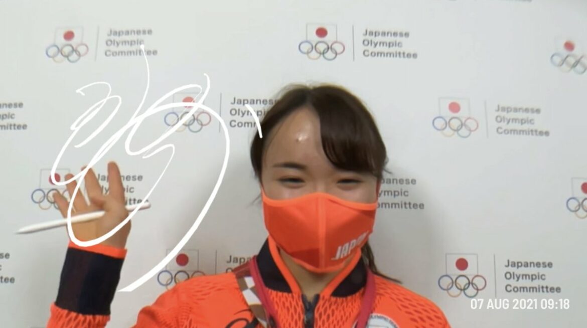 ／
メダリストのサイン入りメッセージ動画が到着
＼

#卓球
女子シングルス 銅メダル
混合ダブルス 金メダル
女子団体 銀メダル
伊藤 美誠選手

メッセージ...