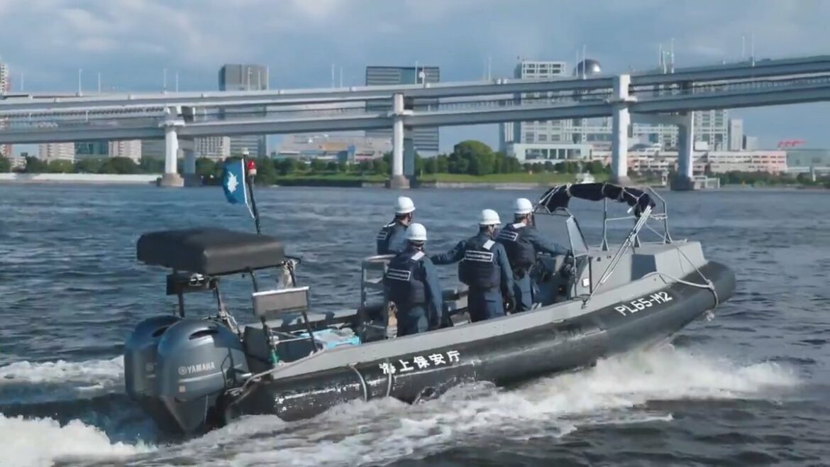【#海上保安庁 @JCG_koho】

#Tokyo2020 大会の裏では安全・安心な開催に向け、日々たくさんの方々が活躍しています

海上保安庁は海上・臨海部...