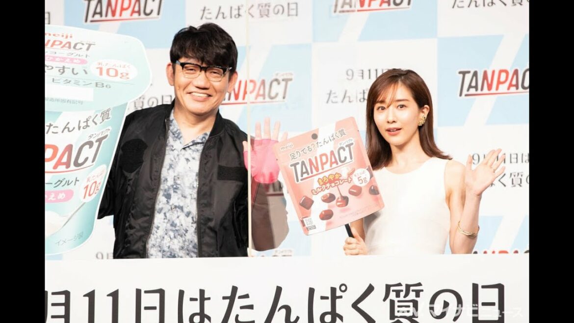 田中みな実、ノースリーブ衣装で“屈伸ギャグ”　ずん飯尾「シャッター音が…」