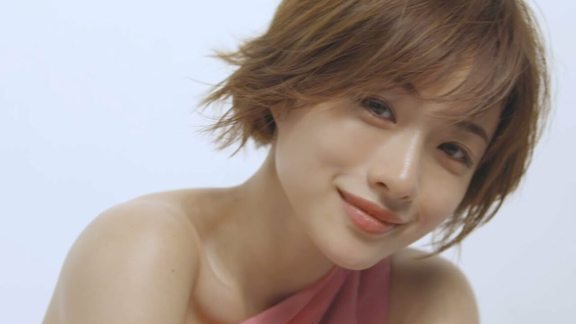 【石原さとみさん】MAQUIA11月号・表紙メイキング 【石原さとみさん】MAQUIA11月号・表紙メイキング