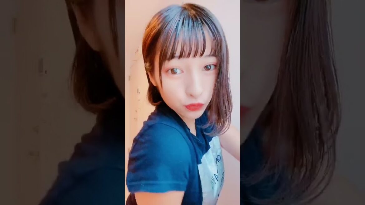 りさぴょん TikTok |よく言われる芸能人さん。広瀬すずちゃんのファンさんごめんなさい🙇🏻‍♀️🙇🏻‍♀️#ほぼ同一人物 #広瀬すず#誕生日#19歳#りさぴょん#おすすめ