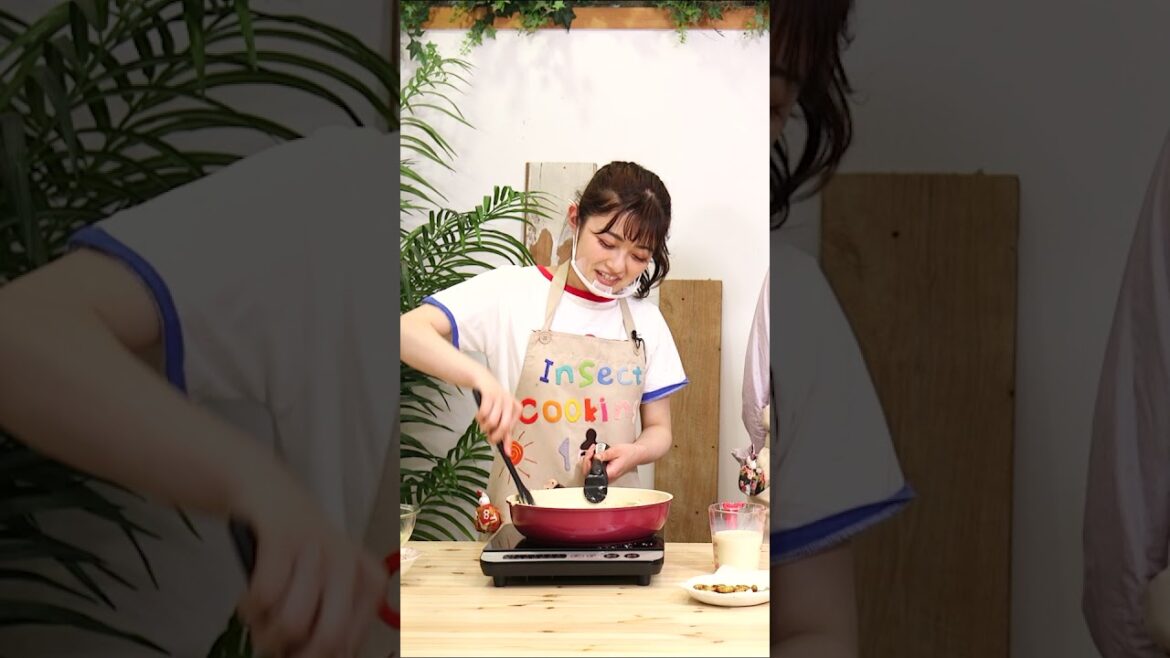 【１分クッキング】カイコグラタン編｜井上咲楽｜昆虫食 #Shorts
