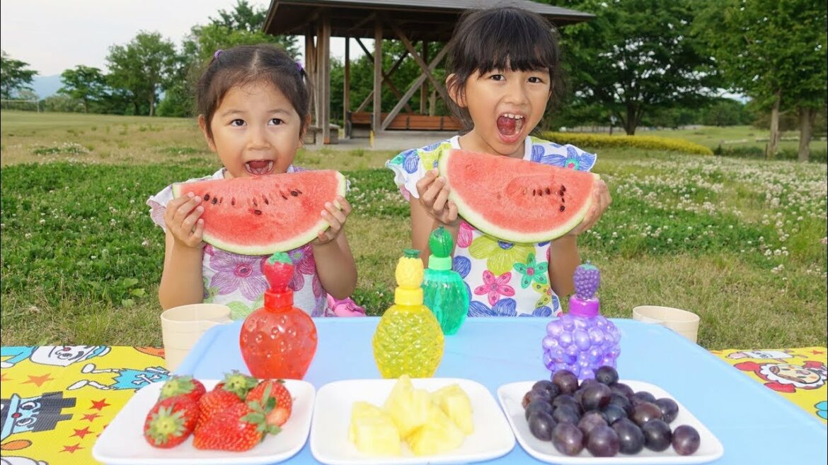 ピクニックで不思議なしゃぼん玉見つけた☆われるとスイカになる！！寸劇himawari-CH