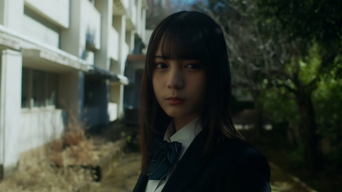 日向坂46 小坂菜緒『文学少女のふりをした彼女は、自分がスポーツ漫画オタクであることを地球上の誰にも言い出せずにいる。』