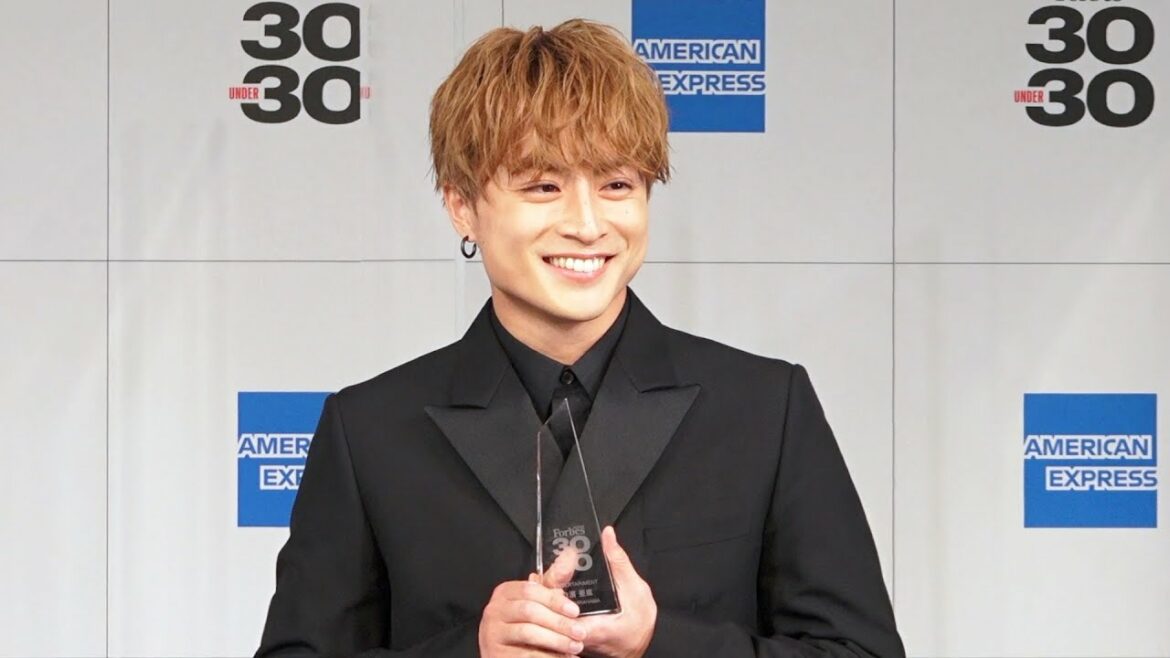 白濱亜嵐、“世界を変える30歳未満”に選ばれ笑顔　GENERATIONSメンバーも祝福 『Forbes JAPAN 30 UNDER 30 2021』授賞式