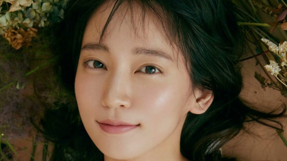 吉岡里帆　 　里帆採取２