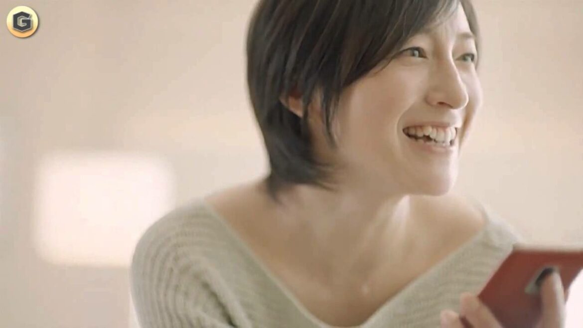 Ryoko Hirosue 広末涼子 CM NTT ドコモ dマーケット 「レッドクリフ」「エイリアン」