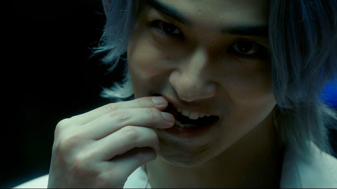 “天才ギャンブラー”横浜流星、白石麻衣・三浦翔平らと最恐の騙し合いゲーム 映画「嘘喰い」特報