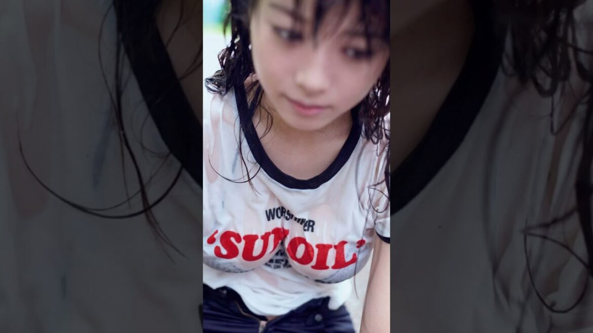 馬場ふみか　手ブラ・髪ブラ・横乳おっぱい😄