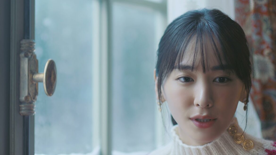 【新垣結衣】 明治メルティーキッスTVCM「今年も雪のようなくちどけを。」篇（15秒）