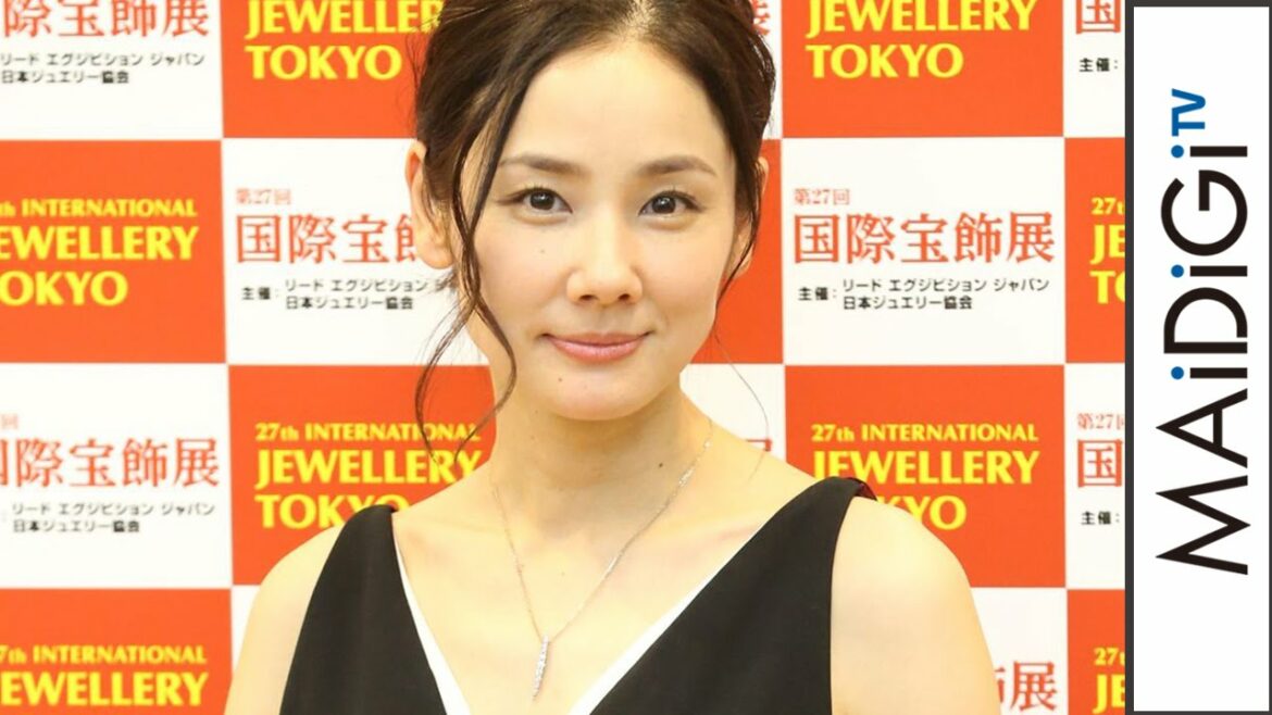 吉田羊、吉田鋼太郎の結婚にびっくり「『口説きたい』と言われていたのに…」　「第27回日本ジュエリーベストドレッサー賞」会見　#Yo Yoshida　#Press conference