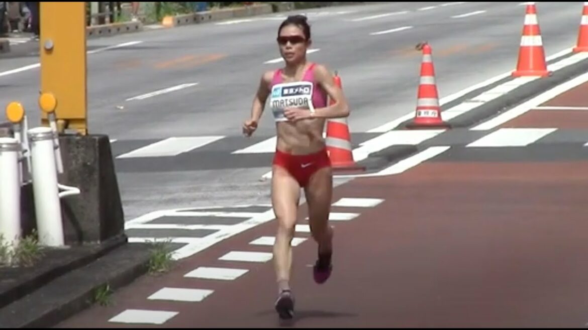 松田瑞生選手のランニングフォーム (スロー付)　MGC女子 41km地点