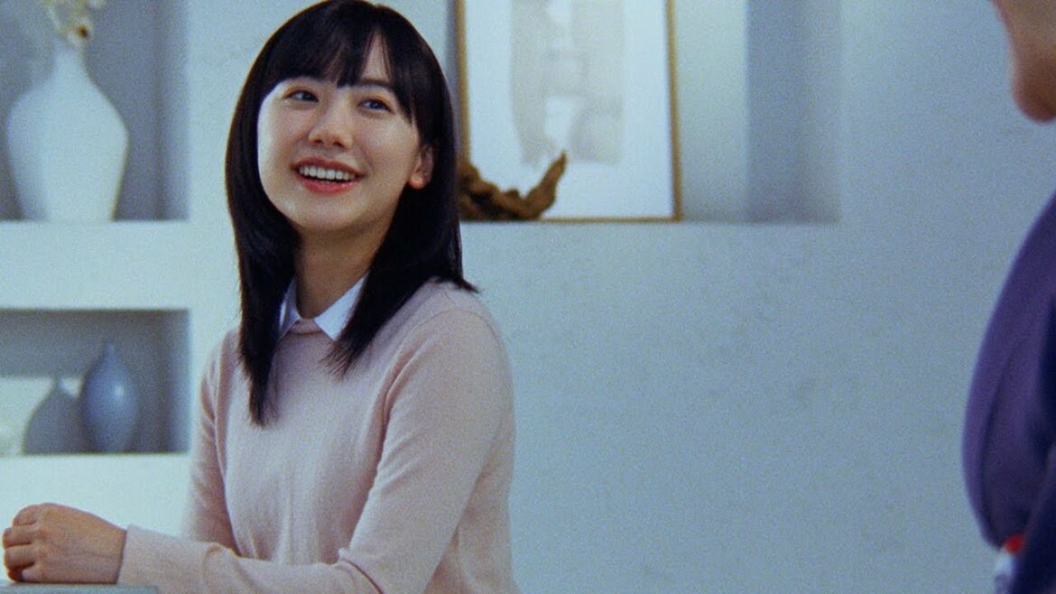 芦田愛菜、大竹しのぶと年賀状の魅力語り合う　日本郵便CM「手紙の部屋」第4弾「手紙の部屋 年賀状」編