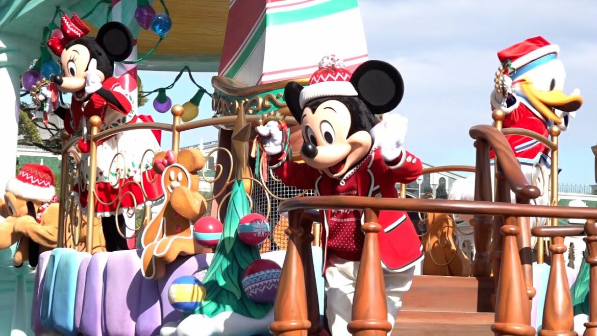 【TDL】 ディズニークリスマス2021で期間限定パレード 東京ディズニーランド『ミッキー&フレンズのグリーティングパレード:ディズニー・クリスマス』(Tokyo Disneyland) 【TDL】 ディズニークリスマス2021で期間限定パレード 東京ディズニーランド『ミッキー&フレンズのグリーティングパレード:ディズニー・クリスマス』(Tokyo Disneyland)